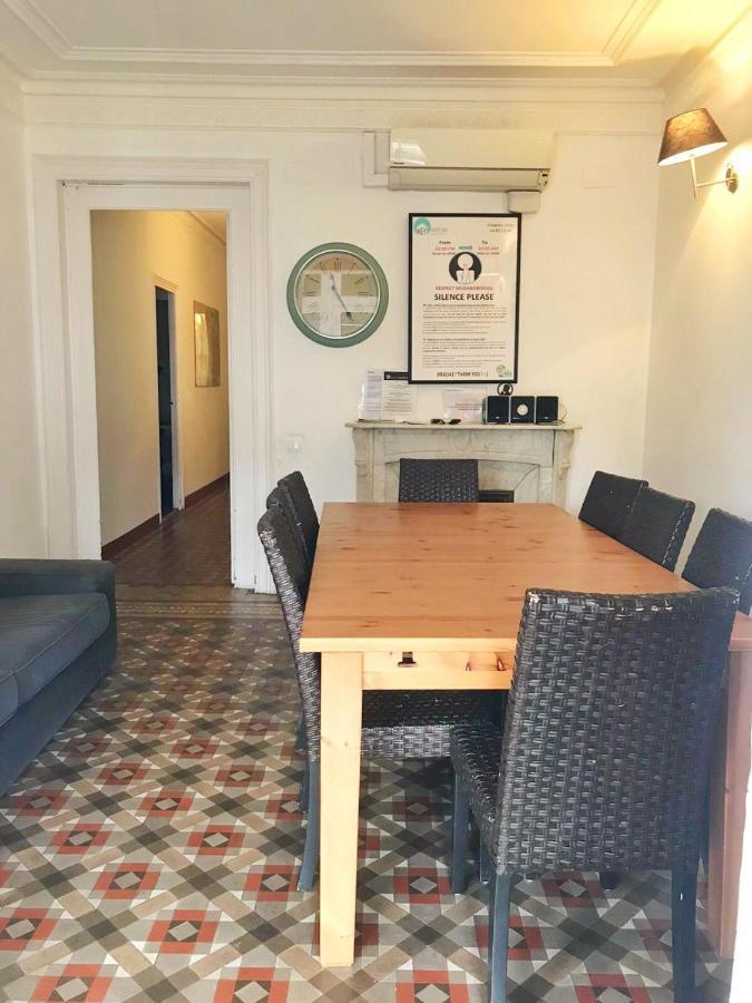 Key Vintage - Passeig De Gracia Apartment Barcelona Bagian luar foto